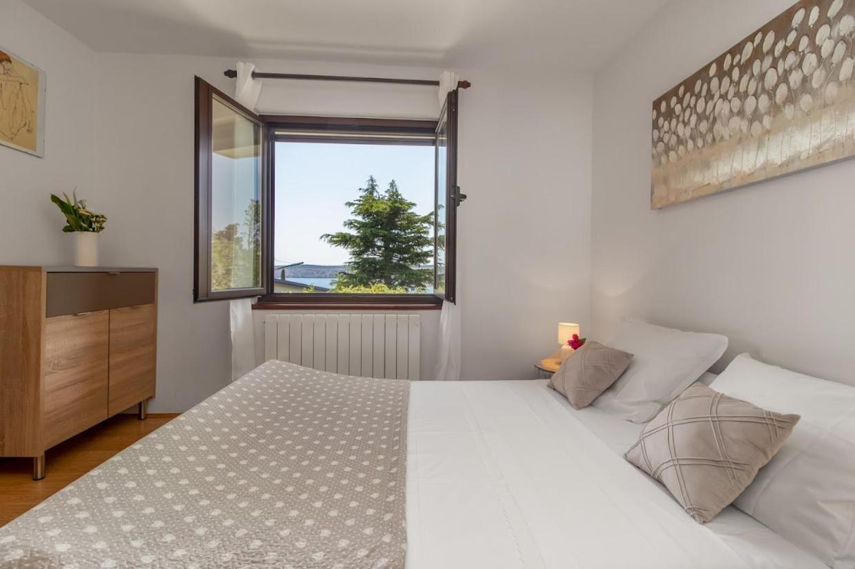 Apartman Turina M Jadranovo Eksteriør bilde